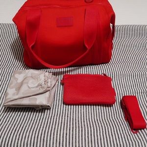Dagne Dover Landon Carryall (Medium) in Poppy